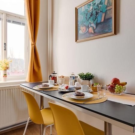 Sunshine Apartment Near The City Center Praha Eksteriør bilde