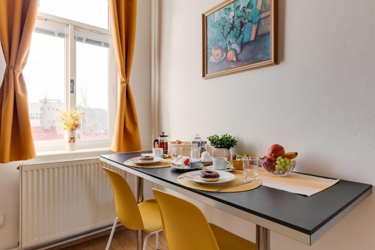 Sunshine Apartment Near The City Center Praha Eksteriør bilde